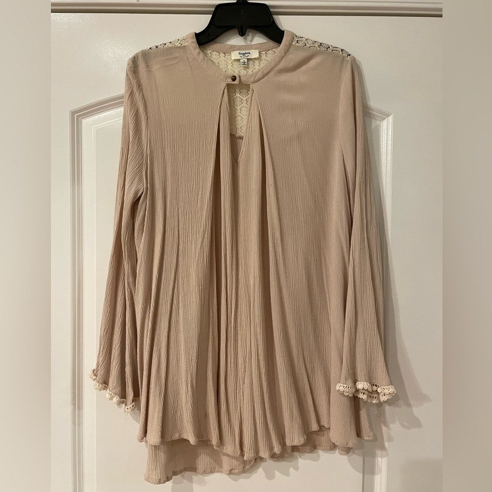 Long sleeve tan boutique tunic